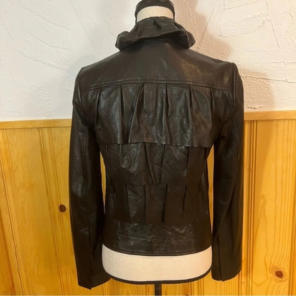 Diane Von Furstenberg Cupcake Tiered Ruffle Leather Bomber Jacket Sz-4 - Picture 4 of 9